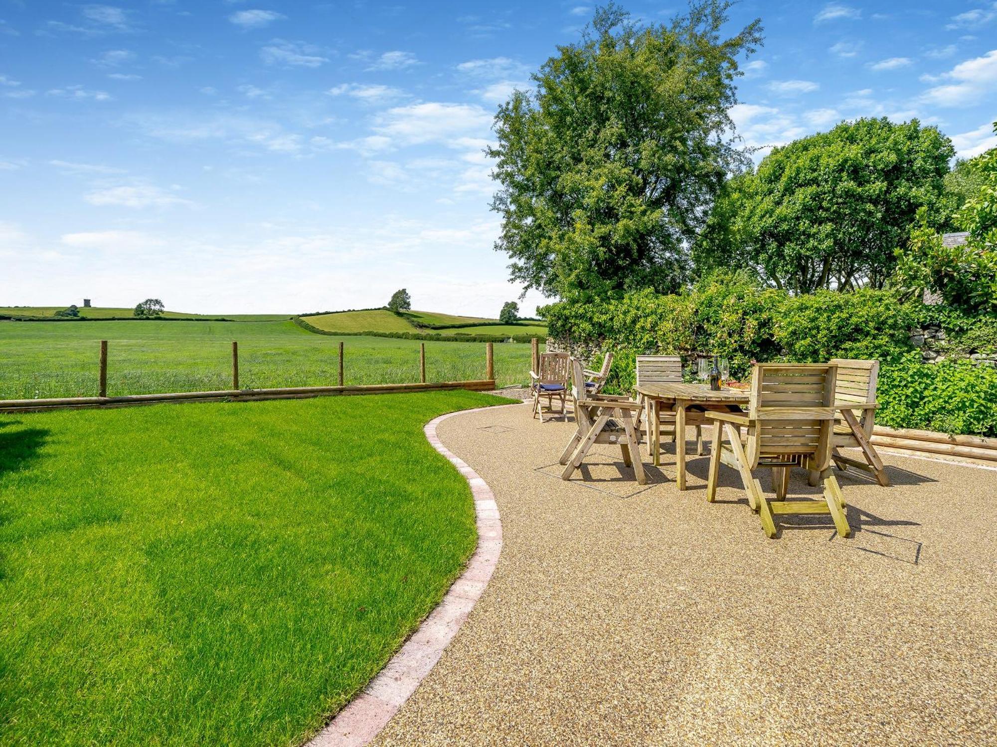 Rose Garden Cottage Heversham ภายนอก รูปภาพ